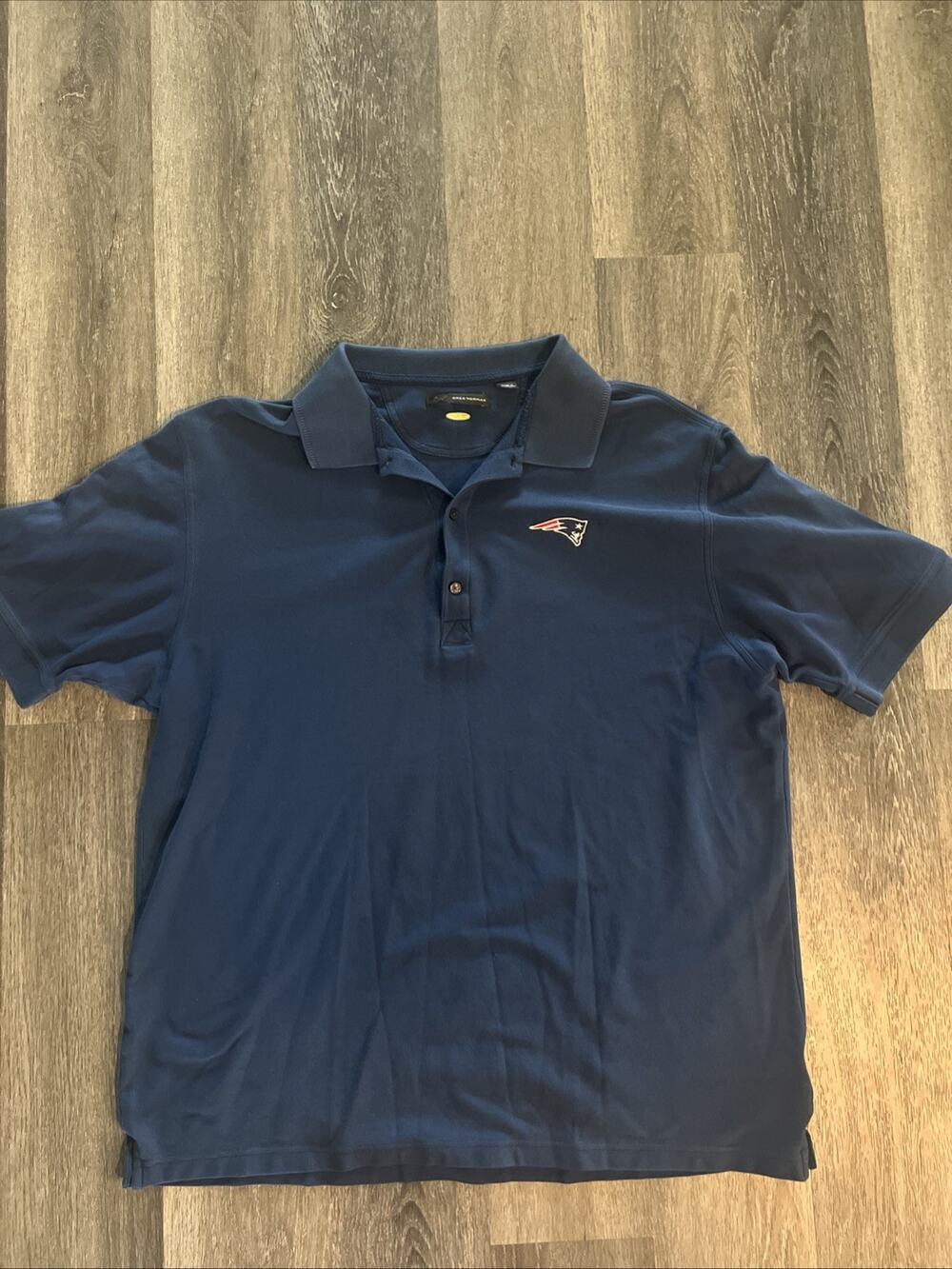 New England Patriots Majestic Short Sleeve Polo Shirt (Men's 2XL) Blue